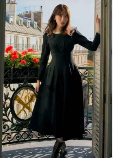 Marylebone Pearl Midi Dress
