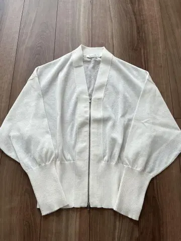MACPHEE 맥피 가디건