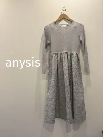 anysis 리브 니트 원피스 절개 도킹 자카드