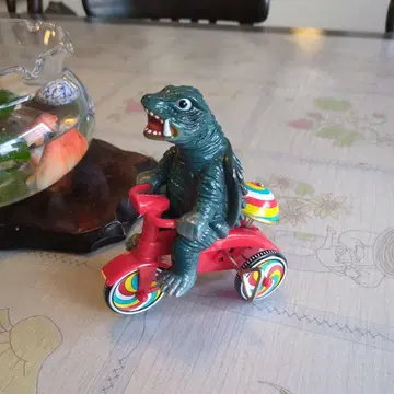가메라 삼륜 자동차 블루 그레이 컬러, M1호