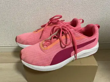Puma 핑크 스니커즈 23.5cm