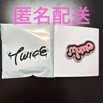 TWICE 모모 랜덤 핀배지 네임 THIS IS FOR
