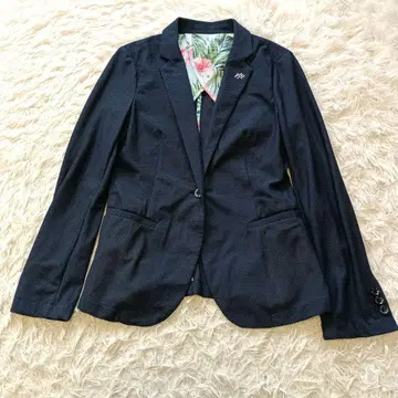 DRESS CODE INTERNATIONAL ZOY 얇은 소재 자켓 36