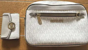 백, 키케이스