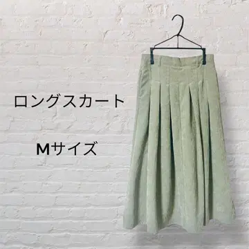 [ 새상품급 ] 롱 스커트 그린 M 사이즈 외출 데이트