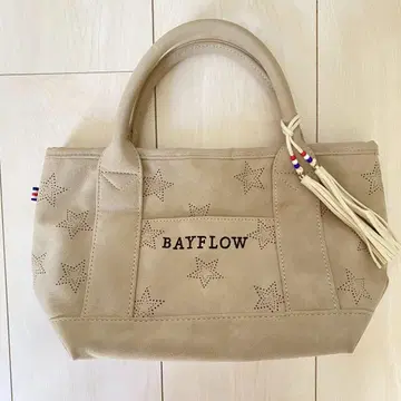 BAYFLOW 베이플로우 별 펀칭 로고 토트 M/베이지