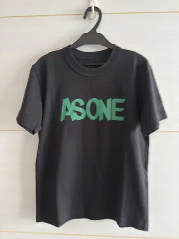 sacai 프린트T셔츠