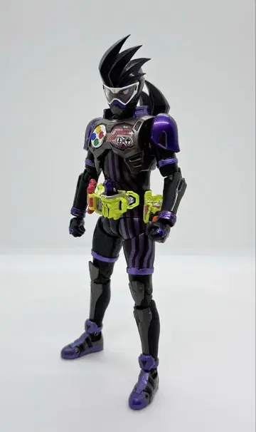 S.H.Figuarts 가면라이더 겐무 액션 게이머 레벨 2