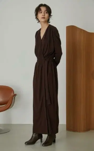 RIM.ARK 캐시코트 니트 드레스 원피스