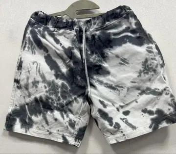us 산겐자야 타이다이 패턴 숏팬츠 화이트/블랙