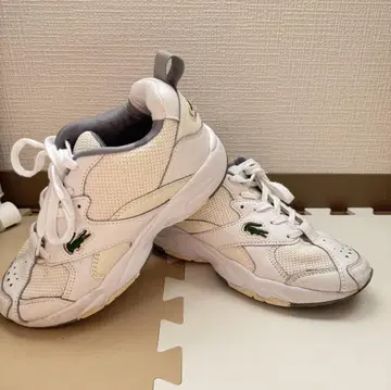 Lacoste 스니커즈 화이트