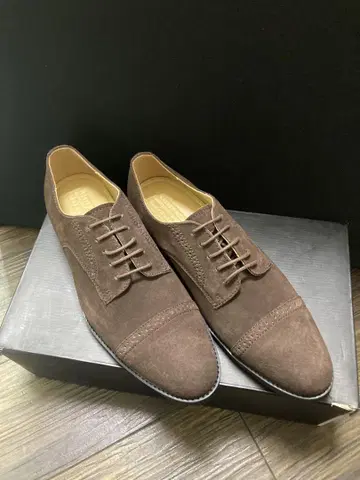 리미티드 에디션 브라운 스웨이드 25cm