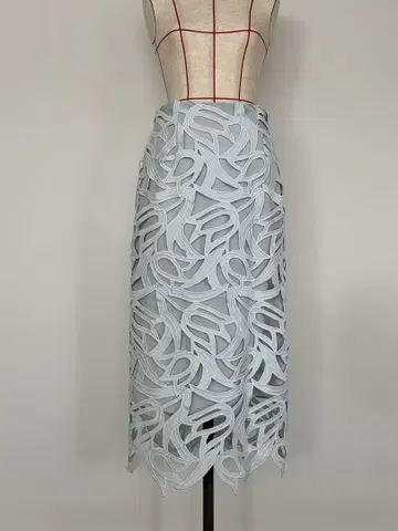 CELFORD 케미컬 레이스 타이트 스커트 담청색 컨디션 최상