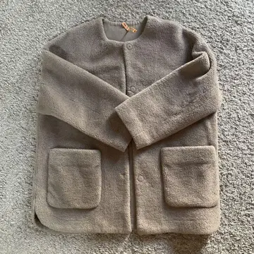 VERY 게재 Mila Owen 노카라 셔츠 커브 보아 자켓