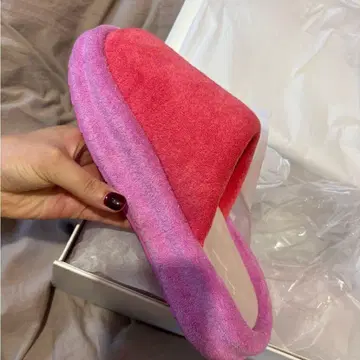SKYLRK REST SLIPPER 완판템