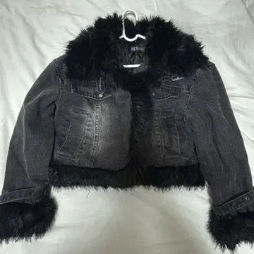 ANDWANG Washed denim fur outer
