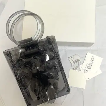 [ 새상품 ] mame kurogouchi PVC 미니 핸드백