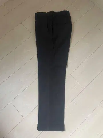 [ 새상품급 ] 그린 라벨 릴랙싱 차콜 그레이 슬랙스