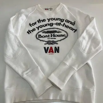 Boat House VAN JAC 콜라보 트레이닝복