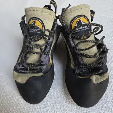 La Sportiva 클라이밍 신발 미우라