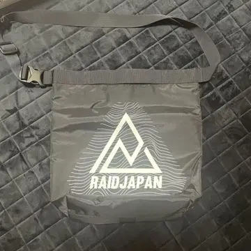 미사용 새상품 RAID JAPAN 백