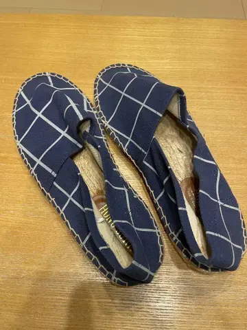 네이비 체크 무늬 슬립온 25cm