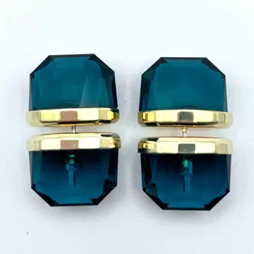 스와로브스키 Lucent 스터드 귀걸이 SWAROVSKI