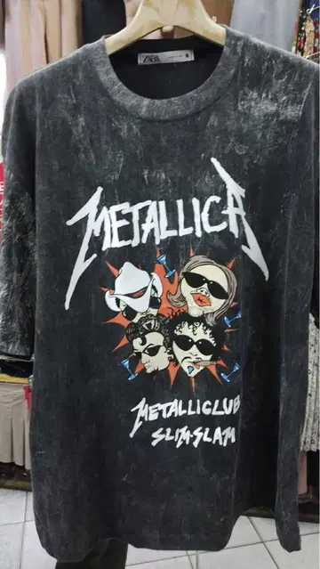 Metallica 그래픽 T셔츠 L 사이즈