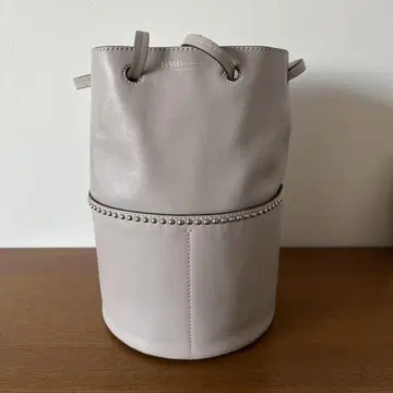 J&M DAVIDSON 미니 데이지 위드 스터드 핸드백