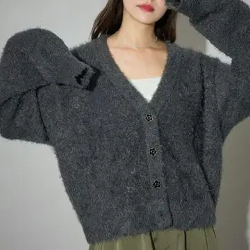 MARY QUANT 페더 샤기 니트 가디건