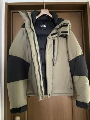 THE NORTH FACE 후드 부착 다운 자켓 M