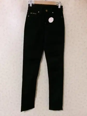 99244 택 포함 새상품 정가 14000엔 Lee 블랙 청바지 XS