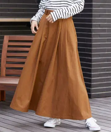 Dickies 플리츠 롱 스커트 브라운