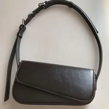 zara 숄더백 다크 브라운