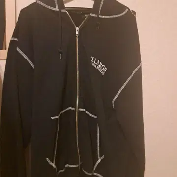 XLARGE 블랙 후드티 지퍼 포함