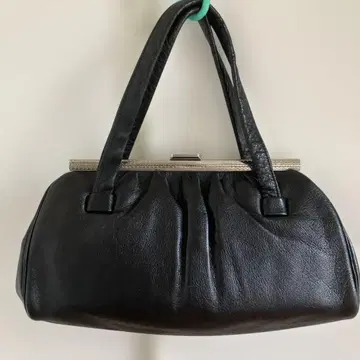 핸드백 쇼와 레트로