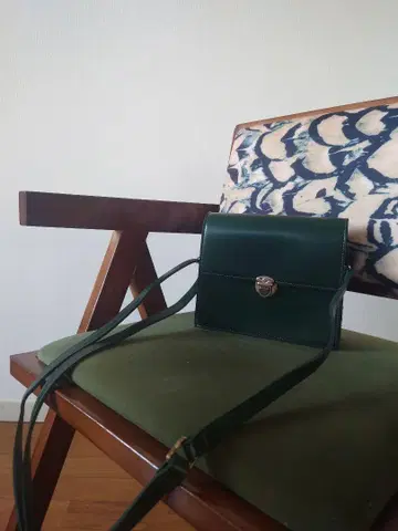 그린 숄더백