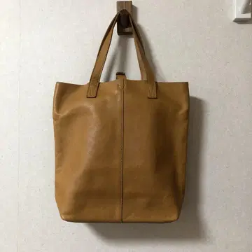 LA CAGE BASIC 카멜 가죽 토트백