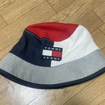 TOMMY JEANS 버킷햇 컬러풀