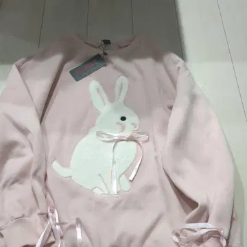 토끼 자수 핑크 맨투맨