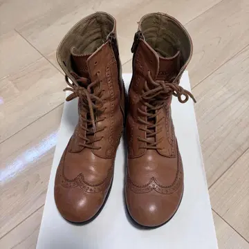 버켄스탁 라라미 헤이즐