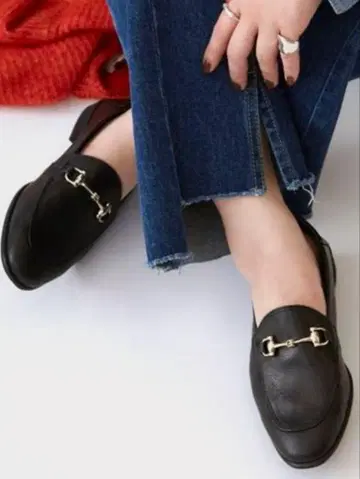 LE TALON GRISE 가죽 비트 바부쉬 22cm