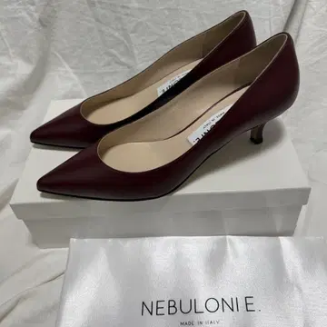 NEBULONIE.E for conte 플레인 펌프스