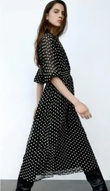 ZARA 플라워 무늬 자수 원피스 M