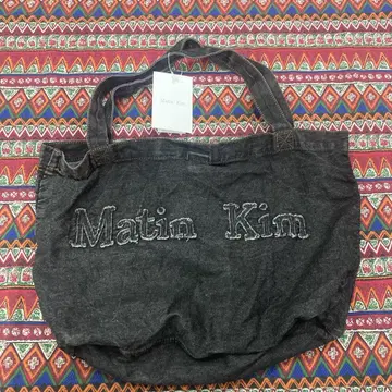 Matin Kim 블랙 토트백