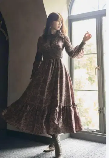 Winter Floral Long-sleeve S 사이즈 하립투