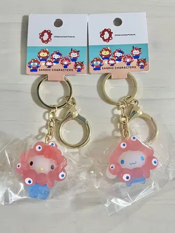 산리오 미야쿠미야쿠 클리어 키링 키티 시나몬