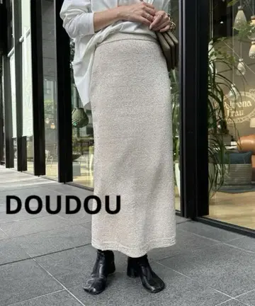 새상품급 DOUDOU 라메 니트 타이트 스커트 골드 F