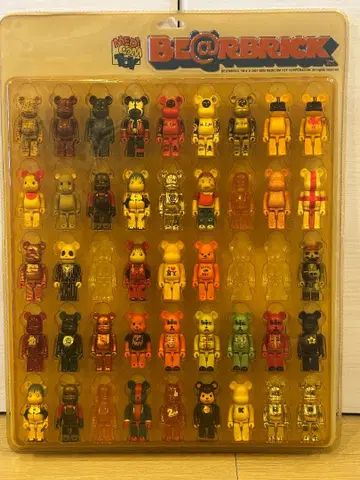 BE@RBRICK 베어브릭 42개 + 블리스터 보드 (일광화상) #2