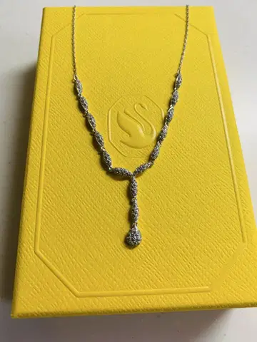 엘레강트 스와로브스키 Swarovski Emma Y 목걸이